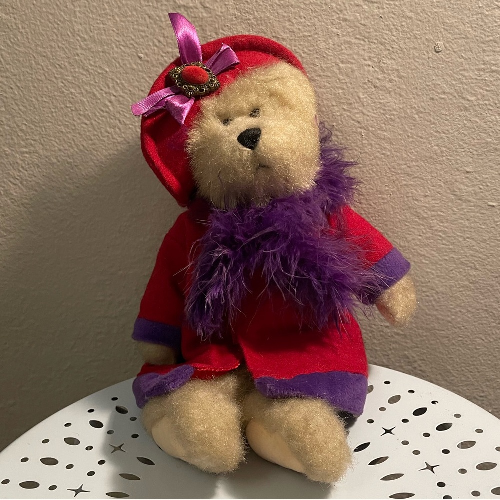 Red Hat Society “Monique” Bear, Heritage Collection By Ganz